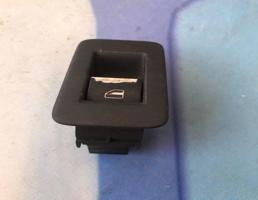 Кнопка стеклоподъемника для VW Touareg 1 (2002-2007)  запчасти бу