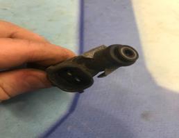 Форсунка топливная бензиновая для Audi A4 / B6 (2000-2004)  запчасти бу