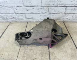Кронштейн двигателя для Audi A3 / 8P1 (2003-2013)  запчасти бу