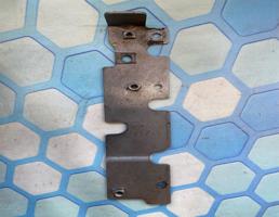 Кронштейн для Audi A3 / 8P1 (2003-2013)  запчасти бу