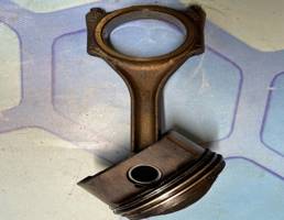 Поршень в сборе с шатуном для Audi A6 / C6 4F (2004-2011)  запчасти бу