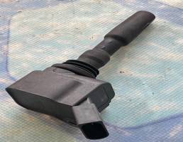 Катушка зажигания  для VW Golf VII (2012-2017)  запчасти бу