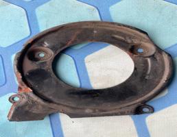 Защитный кожух ГРМ низ для Skoda Octavia / A5 1Z / (2004-2013)  запчасти бу