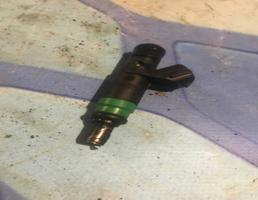 Форсунка топливная бензиновая для Audi A4 / B6 (2000-2004)  запчасти бу