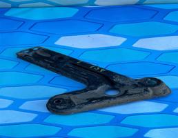 Кронштейн для Mercedes ML W164 M-Klasse (2005-2011)  запчасти бу