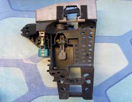 Кронштейн ручки двери для Audi A7 (2011-)  запчасти бу