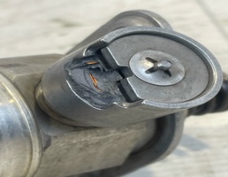 Насос топливный высокого давления ТНВД для Audi A5 / S5 / 8T / Coupe / Sportback (2008-2016)  запчасти бу