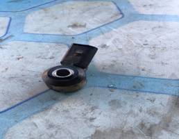 Датчик детонации  для Skoda Fabia 2 (2007-2015)  запчасти бу