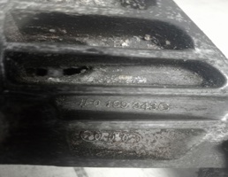 Кронштейн двигателя для Audi A6 / C6 4F (2004-2011)  запчасти бу