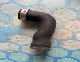 Патрубок интеркулера для VW Passat B6 (2005-2010)  запчасти бу