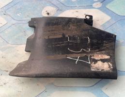 Накладка порога левая внешняя задняя часть для Audi A6 / C5 (1997-2004)  запчасти бу