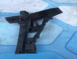 Кронштейн замка двери для Ford Focus III (2011-)  запчасти бу