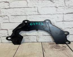 Пластина промежуточная для VW Golf V (2003-2009)  запчасти бу