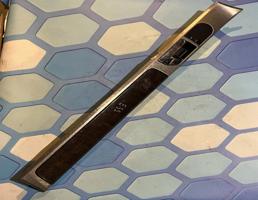 Накладка двери декоративная внутренняя для VW Touareg 1 (2002-2007)  запчасти бу