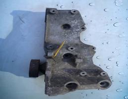 Кронштейн генератора для Audi A4 / B6 (2000-2004)  запчасти бу