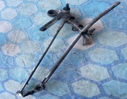 Трапеция стеклоочистителей для Audi Q7 / 4L (2005-2015)  запчасти бу