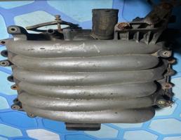 Коллектор впускной для Audi A6 / C5 (1997-2004)  запчасти бу