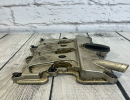 Клапанная крышка для Audi A6 / C6 4F (2004-2011)  запчасти бу