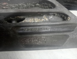 Кронштейн двигателя для Audi A6 / C6 4F (2004-2011)  запчасти бу