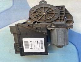 Моторчик стеклоподъемника задний правый для VW Touareg 1 (2002-2007)  запчасти бу