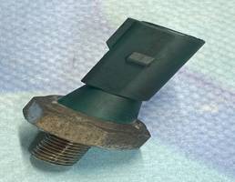 Датчик давления масла для Skoda Roomster (2006-2015)  запчасти бу