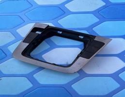 Накладка декоративная на торпедо для VW Passat B6 (2005-2010)  запчасти бу