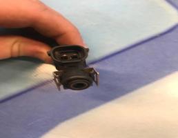 Форсунка топливная бензиновая для Audi A4 / B6 (2000-2004)  запчасти бу