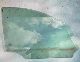 Стекло двери переднее правое для Mercedes ML W164 M-Klasse (2005-2011)  запчасти бу