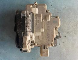 Замок двери задней правой для Audi A4 / B7 (2005-2007)  запчасти бу