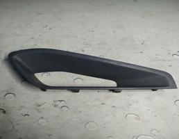 Накладка консоли правая для VW Golf V (2003-2009)  запчасти бу