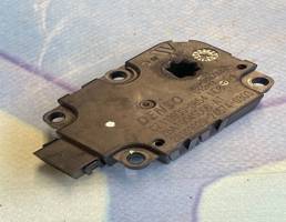 Моторчик заслонки отопителя для Audi A8 4H (2010-2017)  запчасти бу