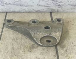 Кронштейн двигателя для Skoda Octavia / A7 / (2013-2021)  запчасти бу