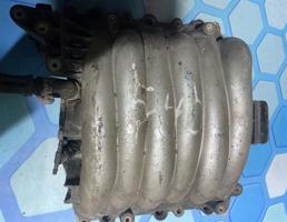 Коллектор впускной для Audi A6 / C5 (1997-2004)  запчасти бу