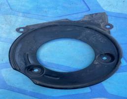 Защитный кожух ГРМ низ для Skoda Octavia / A5 1Z / (2004-2013)  запчасти бу