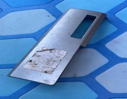 Накладка декоративная на торпедо для VW Touareg 1 (2002-2007)  запчасти бу