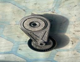 Ролик натяжителя ремня для Audi A4 / B8 (2007-2015)  запчасти бу