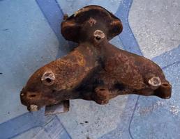 Коллектор выпускной для KIA Magentis 1 (2000-2005)  запчасти бу