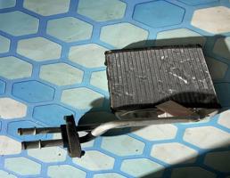 Радиатор печки для VW Touareg 1 (2002-2007)  запчасти бу