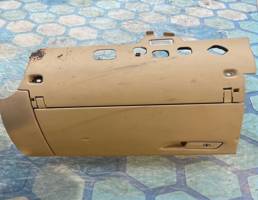 Бардачок для Audi A8 4H (2010-2017)  запчасти бу