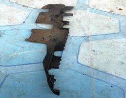 Воздуховод радиатора охлаждения левый для Audi A4 / B6 (2000-2004)  запчасти бу