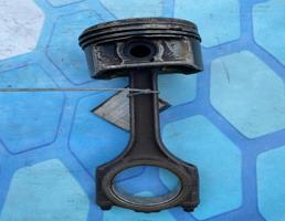 Поршень в сборе с шатуном для Audi A6 / C5 (1997-2004)  запчасти бу