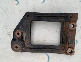 Кронштейн компрессора кондиционера для Lexus RX 400h (2003-2009)  запчасти бу