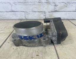 Дроссельная заслонка для VW Passat B6 (2005-2010)  запчасти бу