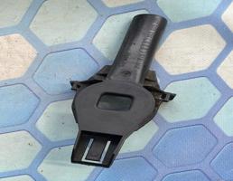 Кронштейн радиатора для Audi A4 / B8 (2007-2015)  запчасти бу