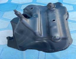 Корпус воздушного фильтра для Audi A7 (2011-)  запчасти бу